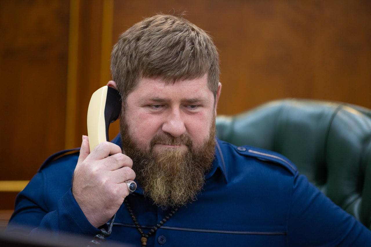 V Česku neznámé osoby ukradly koně Kadyrova