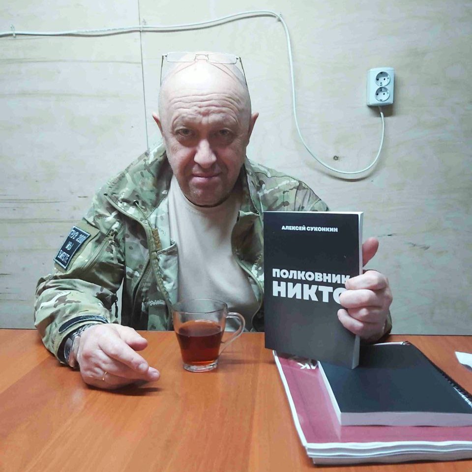 Seguimiento militar de la invasión rusa de Ucrania de 2023 VOL 3 - Página 82 Prigozhin-nikto