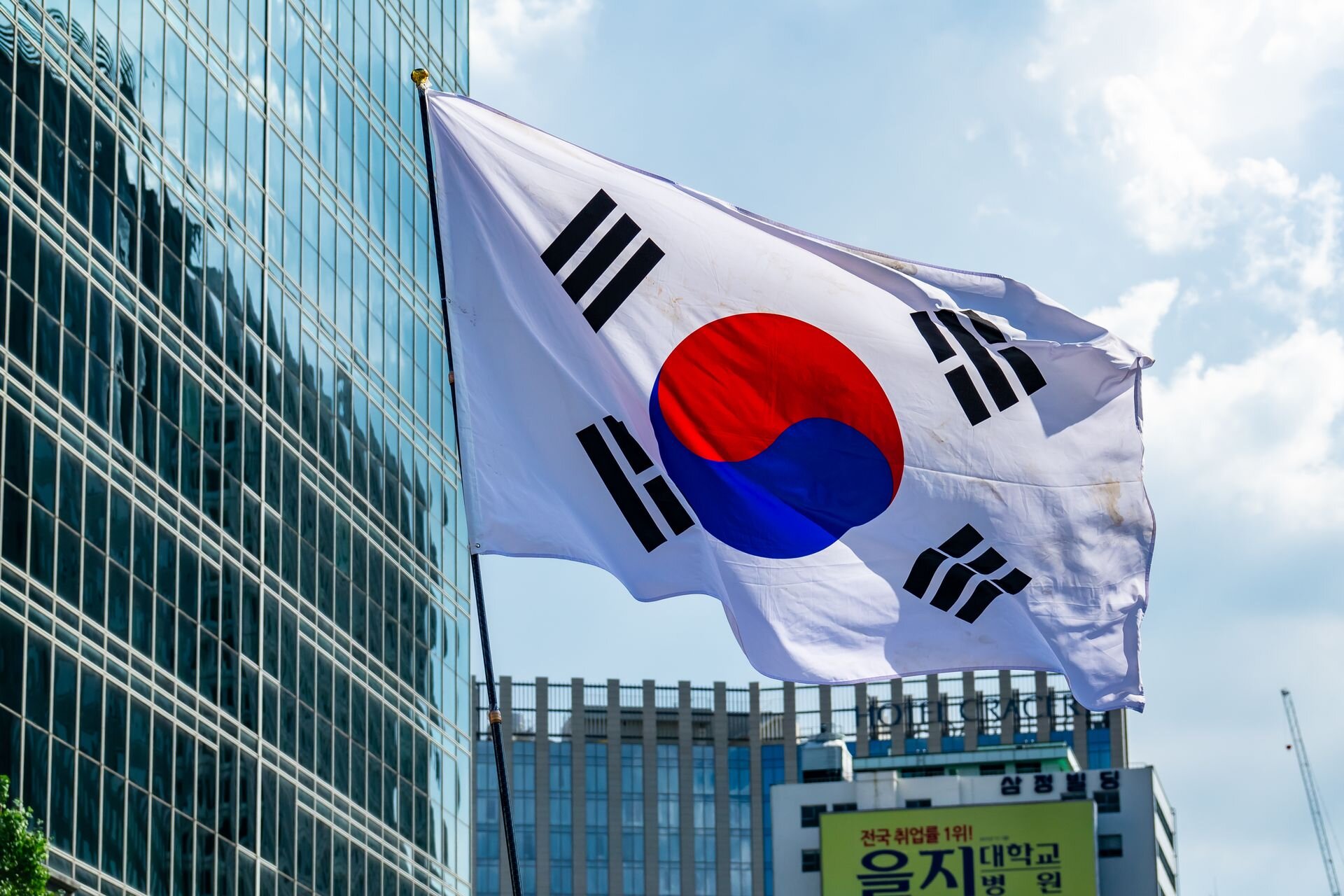 Корея ввела санкции против. Республика Корея Южная Корея. Правительство Республики Корея. Южная Корея санкции. Южная Корея и Россия.